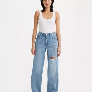 Levi's Women Blue Distressed Jeans